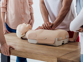  Оказание первой помощи пострадавшим